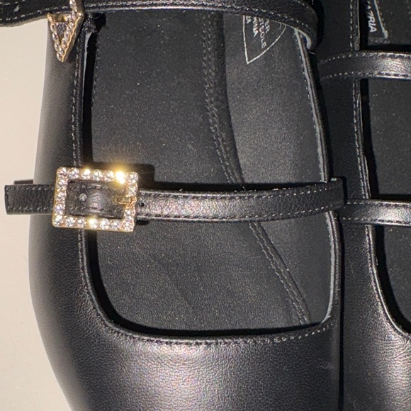 BCBGMaxAzria Black Multi-Strap Flats - Picture 8 of 8